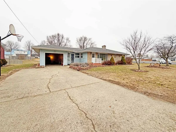 $249,900 | 1706 East Walnut Street, Frankfort, IN 46041
