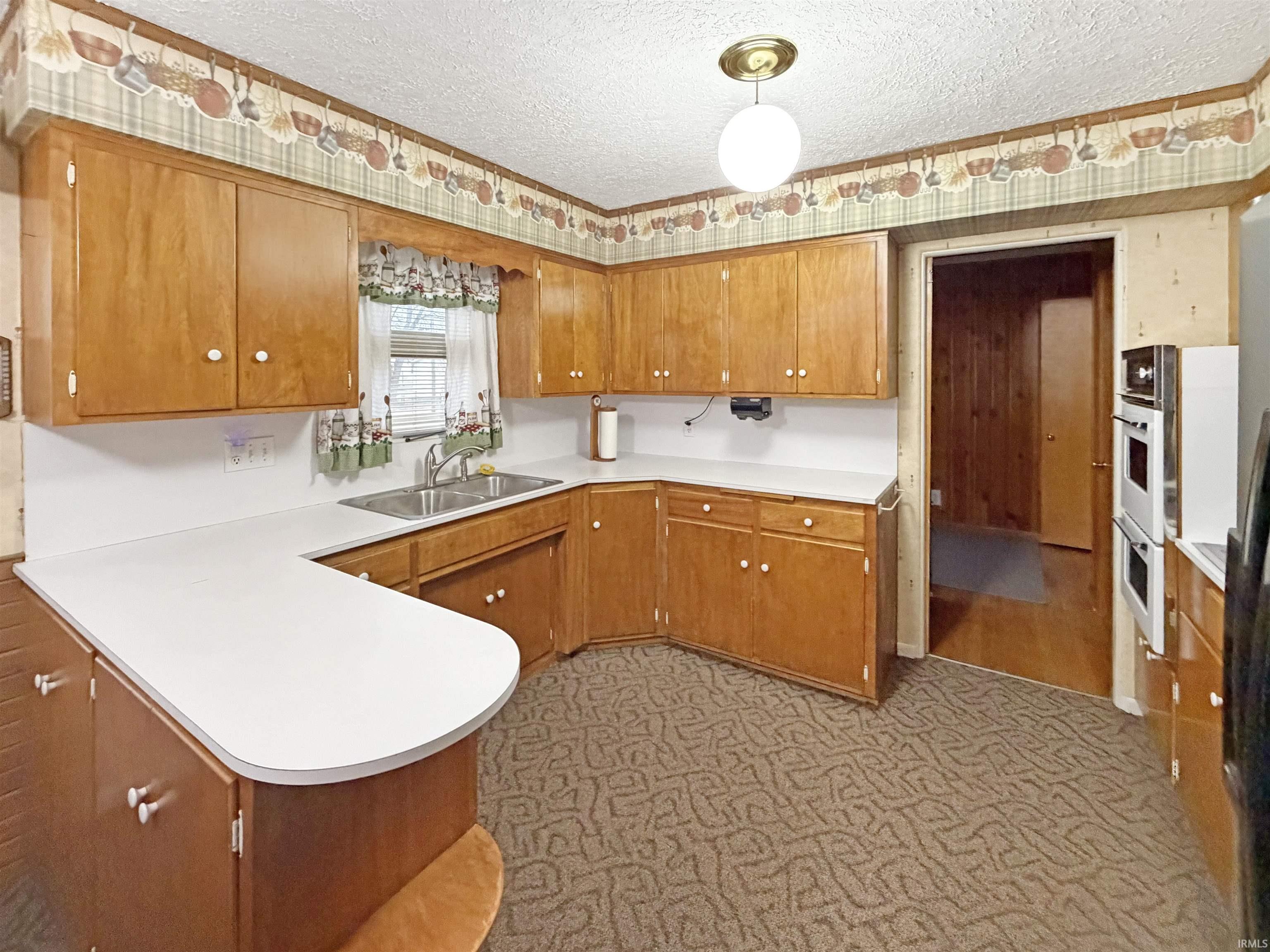 1706 East Walnut Street Frankfort, IN 46041 - Photo 7 of 27
