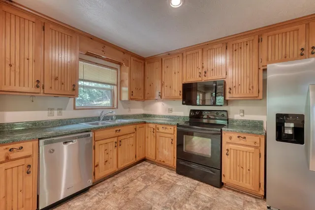 $449,900 | 1048 Hawks Claw Road, Morganton, GA 30560