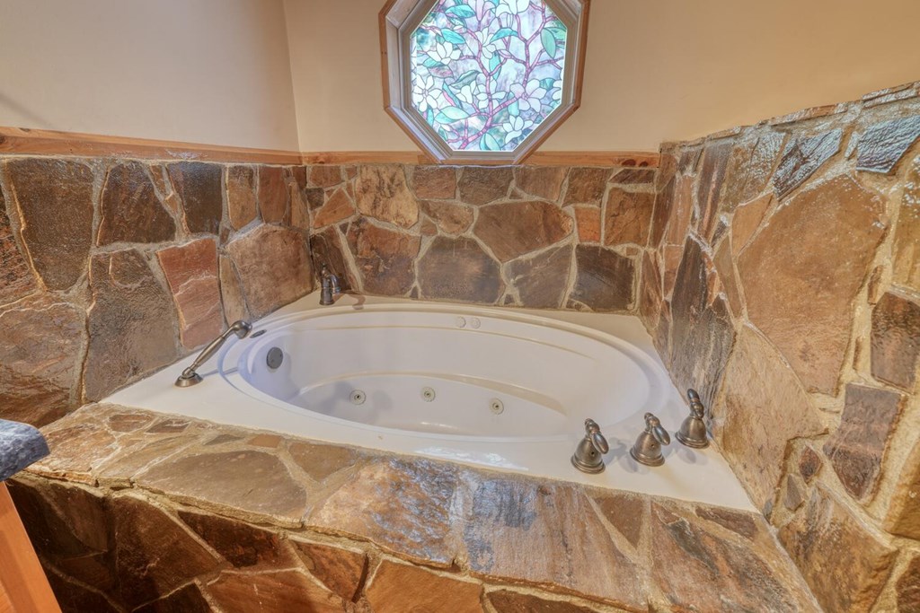 1048 Hawks Claw Road Morganton, GA 30560 - Photo 30 of 58