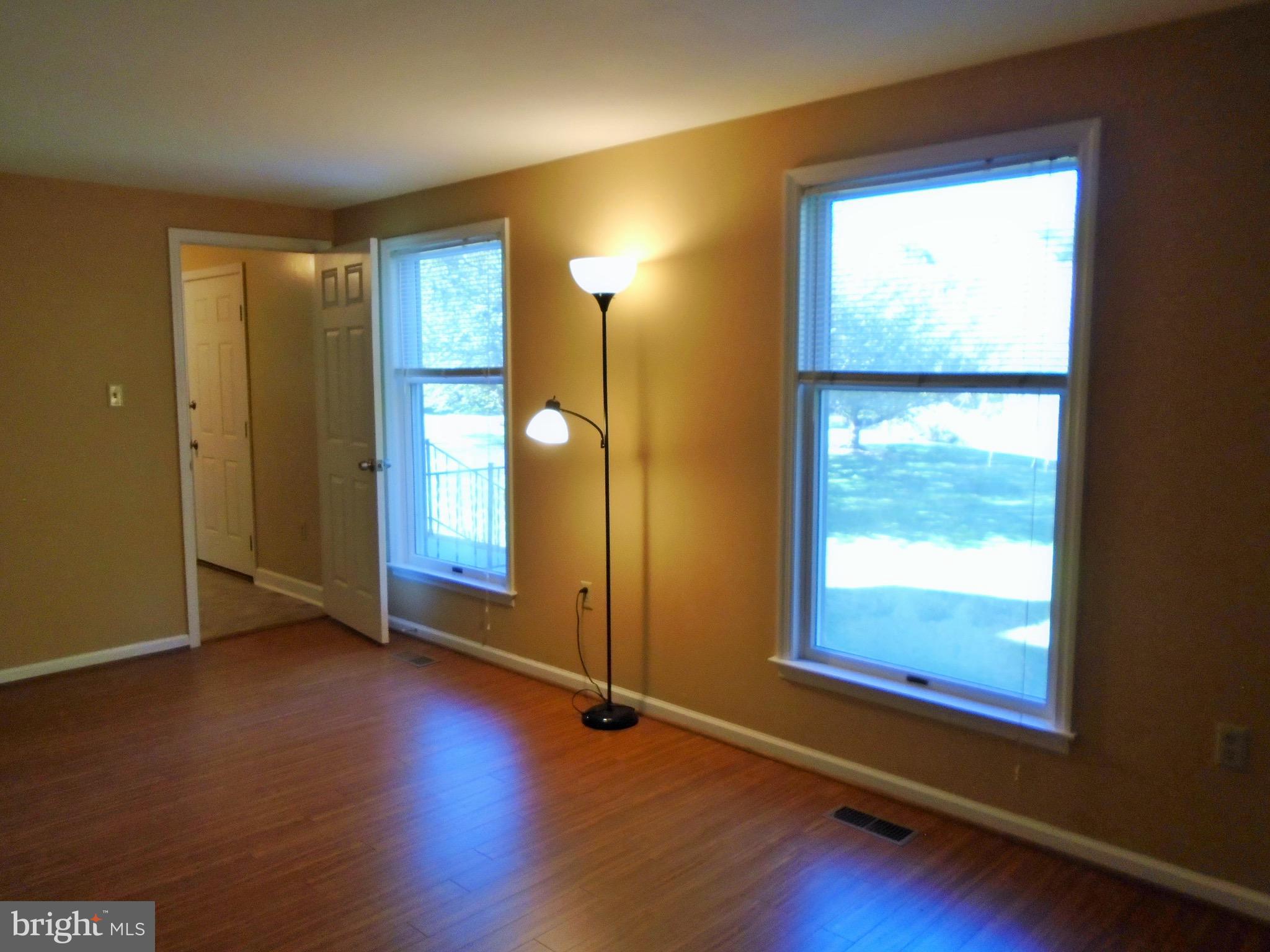 640 Keyes Ferry Road Charles Town, WV 25414 - Photo 10 of 27 Interior (General)
