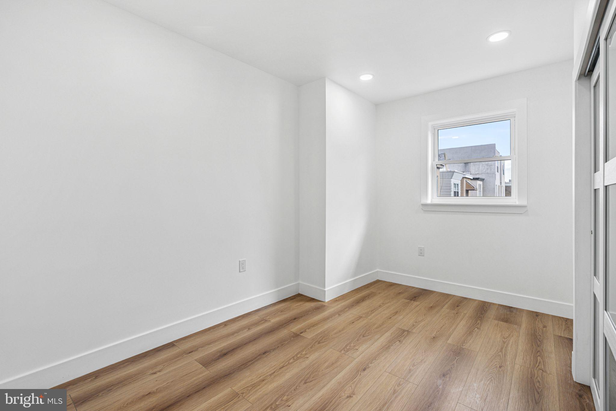 908 Reed Street Philadelphia, PA 19147 - Photo 23 of 33