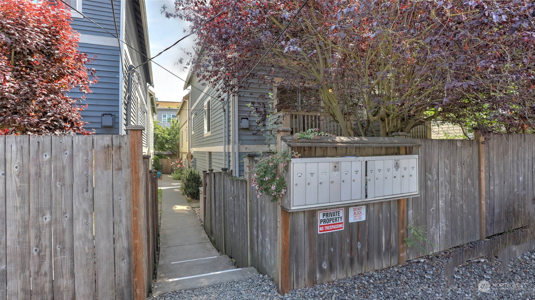 1002 North 105th Street, Unit B Seattle, WA 98133 - Photo 26 of 26