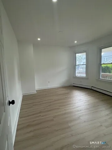 $1,750 | 142 Cowles Street, Bridgeport, CT 06607