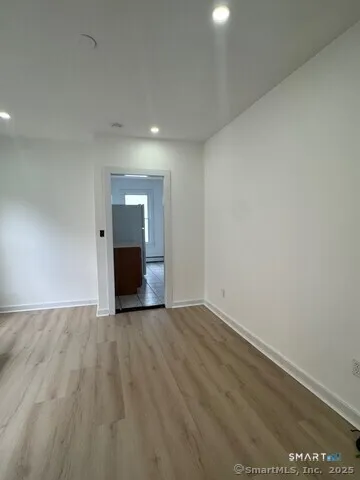 $1,750 | 142 Cowles Street, Bridgeport, CT 06607