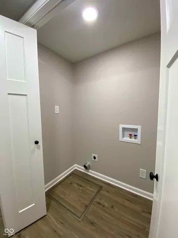 $204,900 | 151 North 8th Avenue, Beech Grove, IN 46107