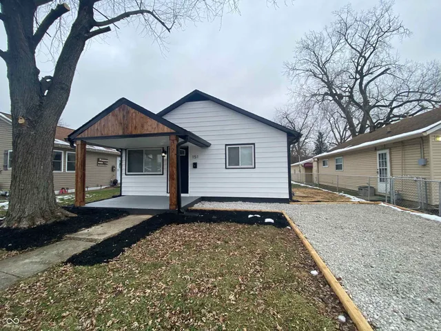 $204,900 | 151 North 8th Avenue, Beech Grove, IN 46107