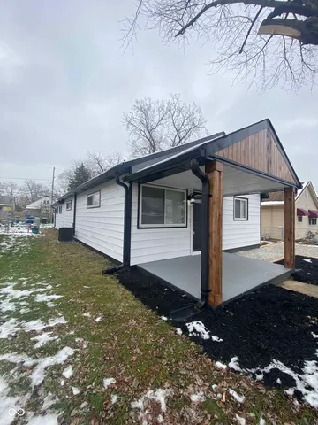 $204,900 | 151 North 8th Avenue, Beech Grove, IN 46107