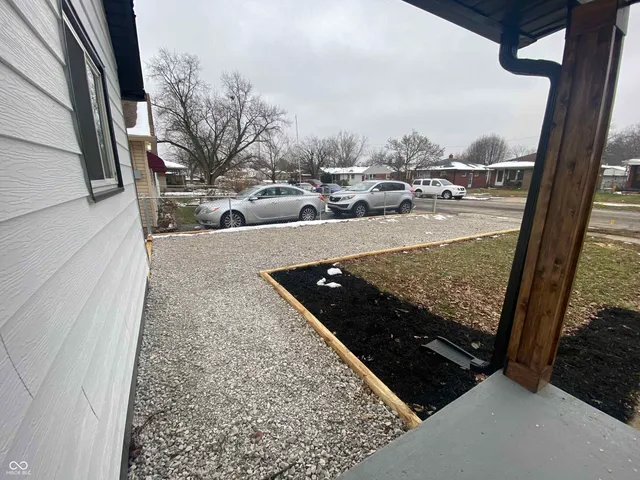 $204,900 | 151 North 8th Avenue, Beech Grove, IN 46107