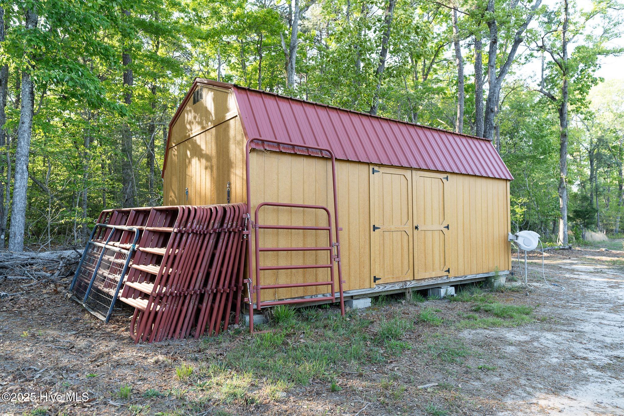 104 Bridle Path Lane Carthage, NC 28327 - Photo 28 of 90 Tack Shed