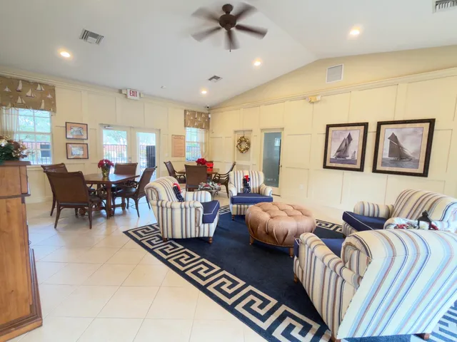 $254,900 | 1560 Southeast Wilshire Place, Unit 203, Stuart, FL 34994