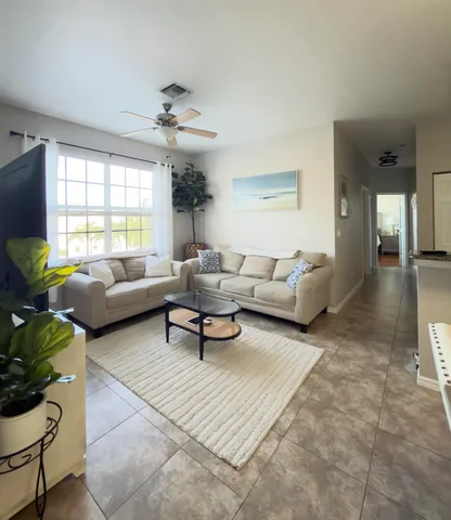 $254,900 | 1560 Southeast Wilshire Place, Unit 203, Stuart, FL 34994