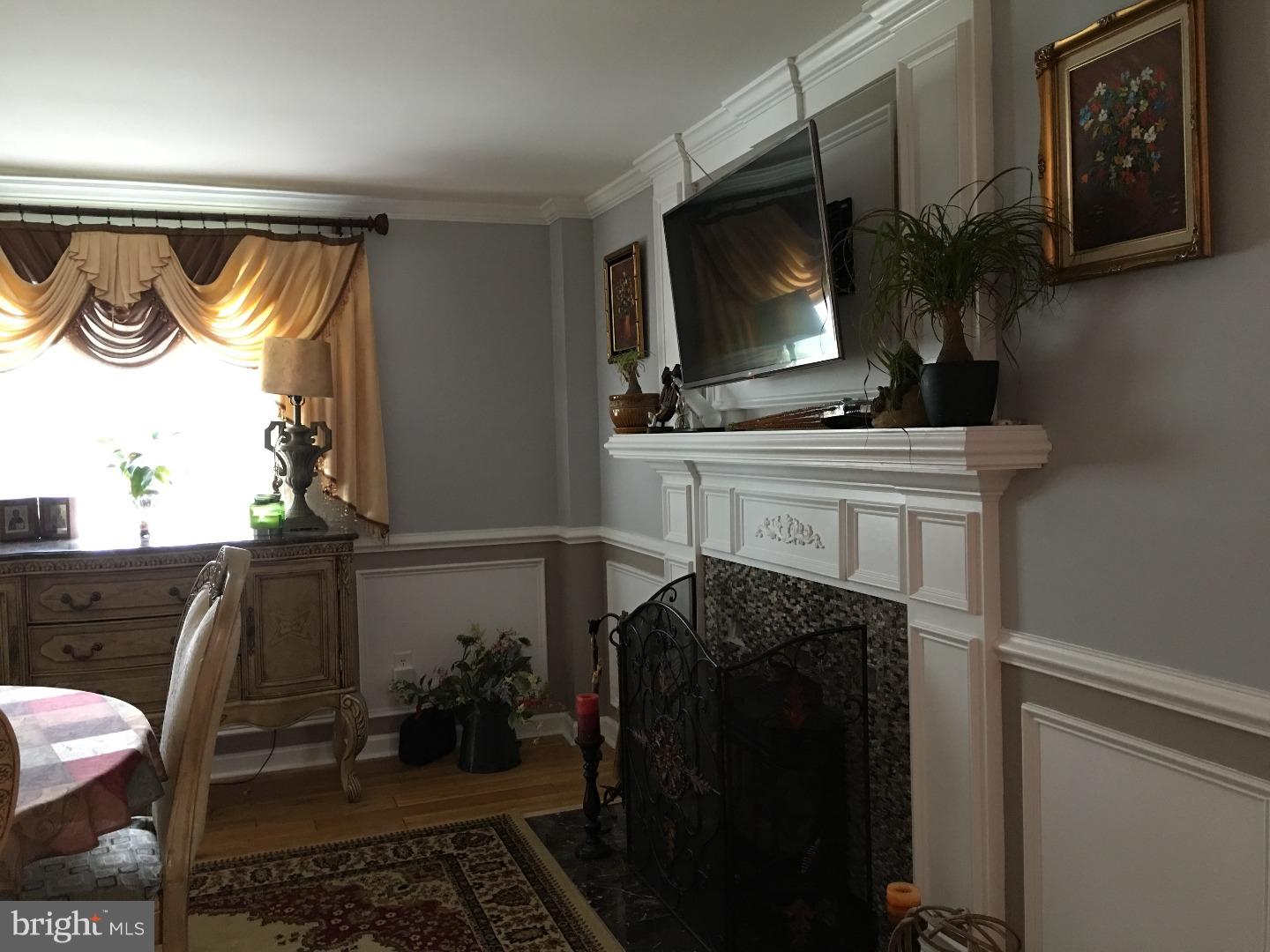 90 Maple Road Huntingdon Valley, PA 19006 - Photo 11 of 25