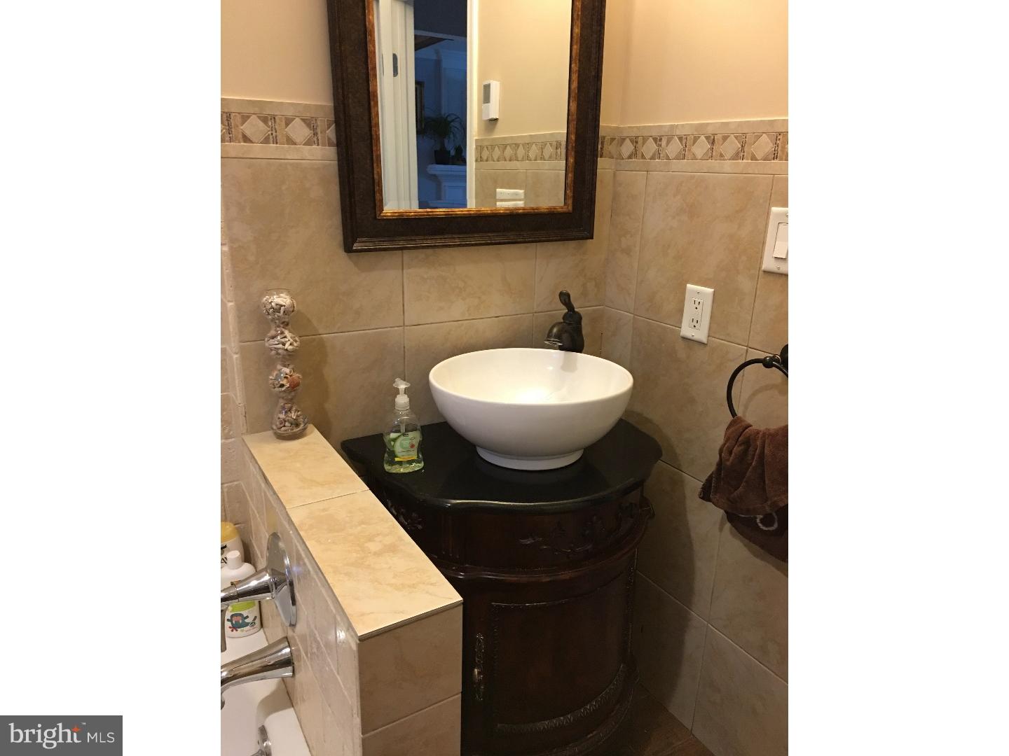 90 Maple Road Huntingdon Valley, PA 19006 - Photo 12 of 25