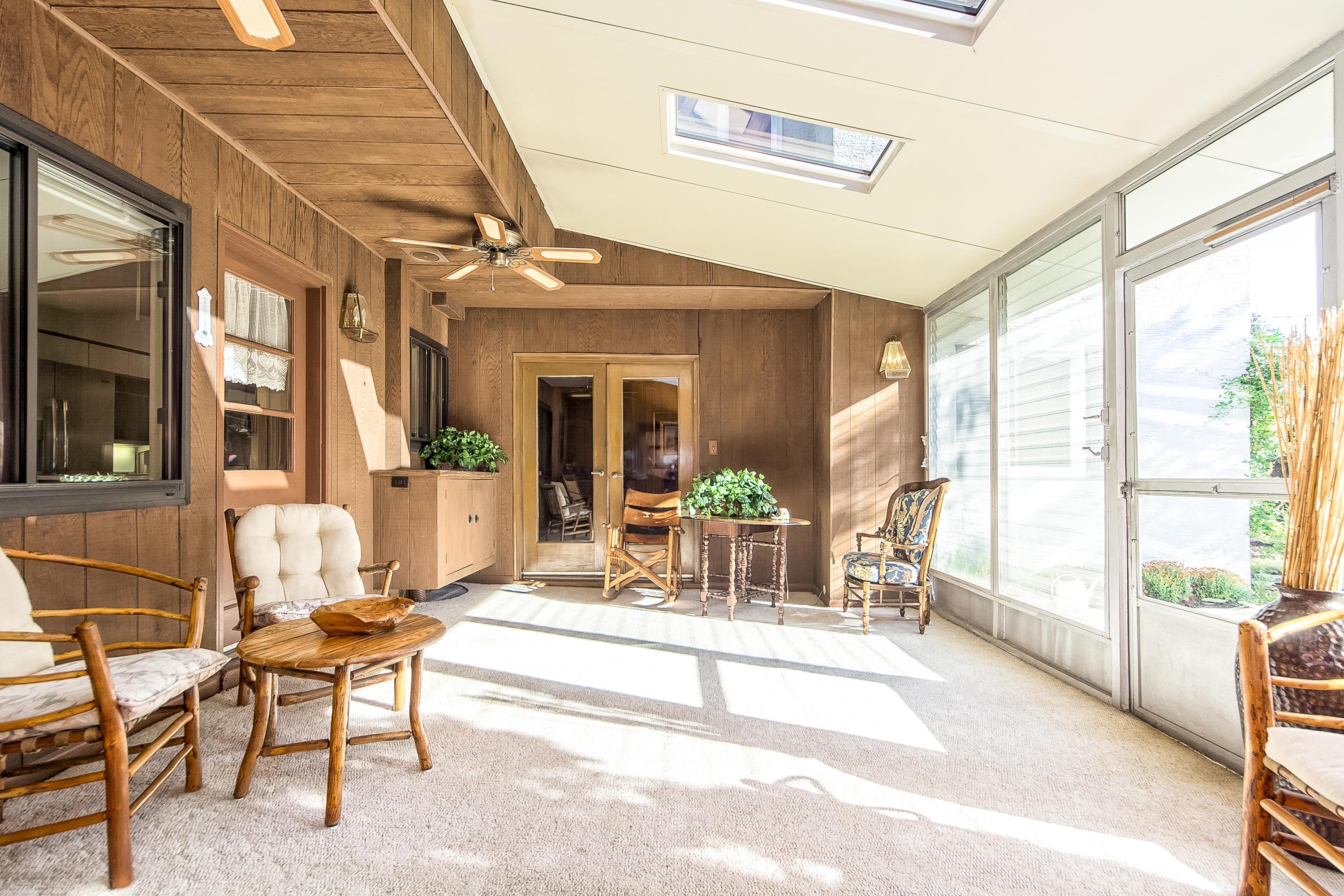 2770 Chester Road Columbus, OH 43221 - Photo 25 of 34