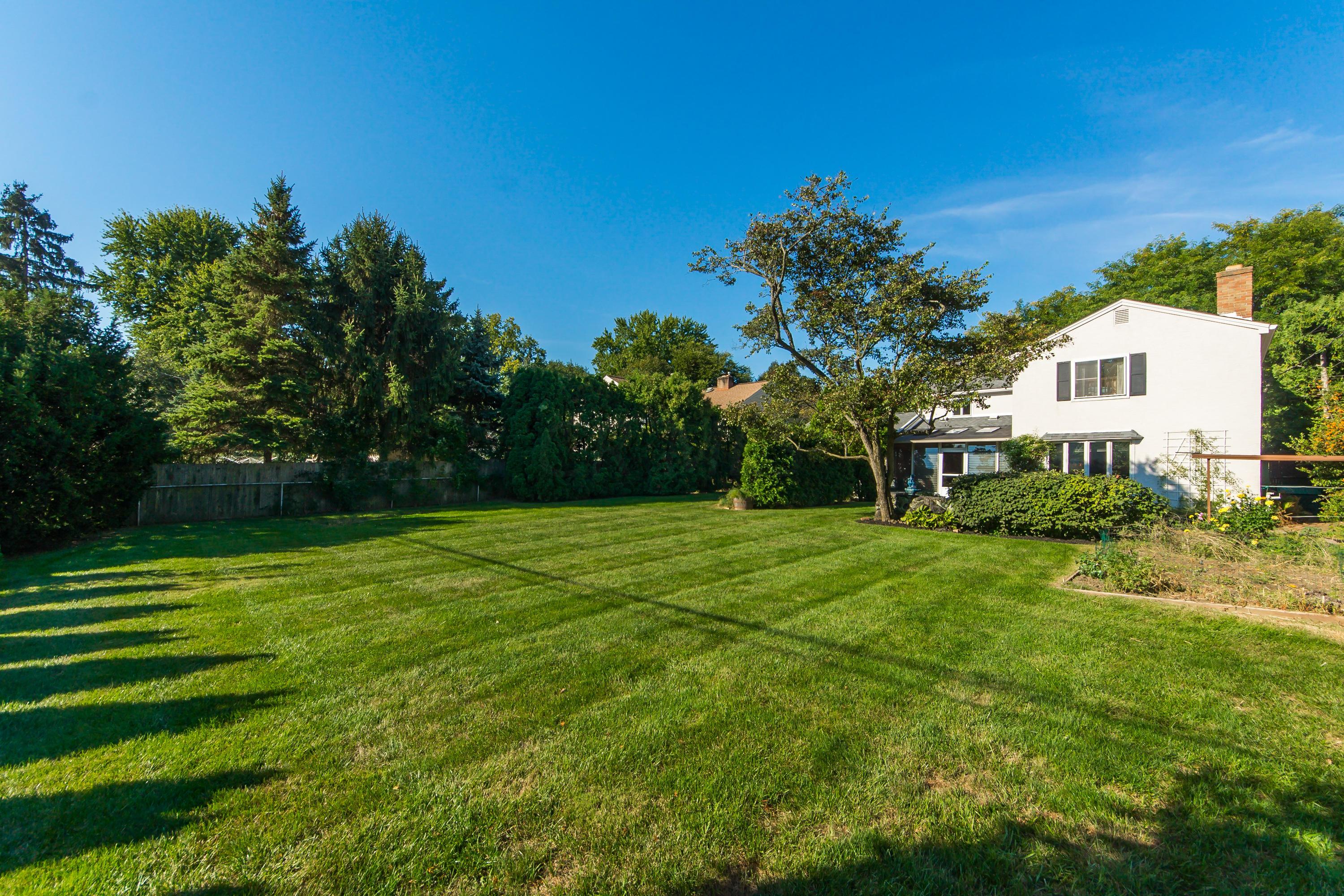 2770 Chester Road Columbus, OH 43221 - Photo 29 of 34