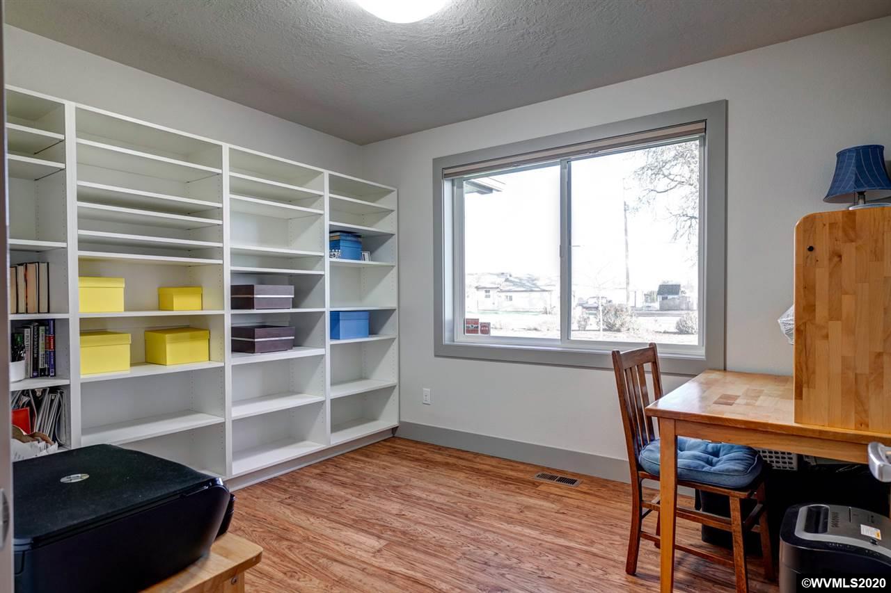 35606 Riverside Drive Albany, OR 97321 - Photo 26 of 42 Gallery Image 26