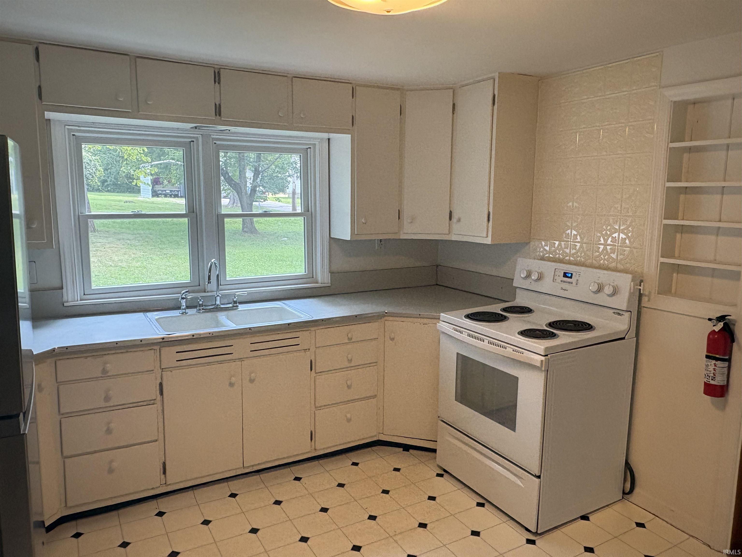 1615 East Matlock Road Bloomington, IN 47408 - Photo 5 of 9 Gallery Image 5