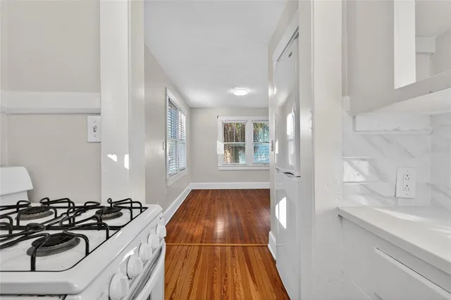 $4,500 | 2905 14th Street North, St. Petersburg, FL 33704