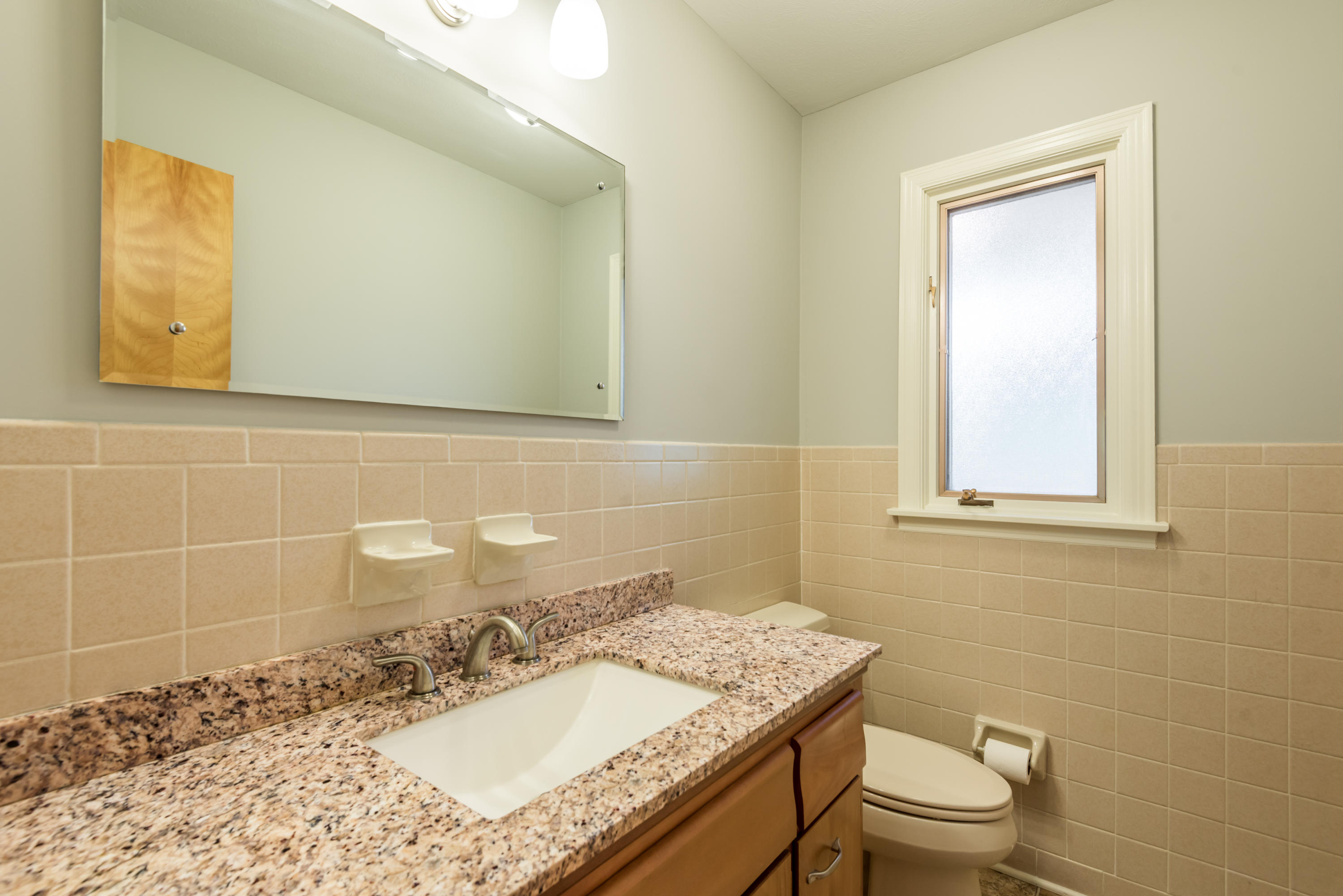 111 Balboa Circle Oak Ridge, TN 37830 - Photo 13 of 40 111BalboaCircle-14