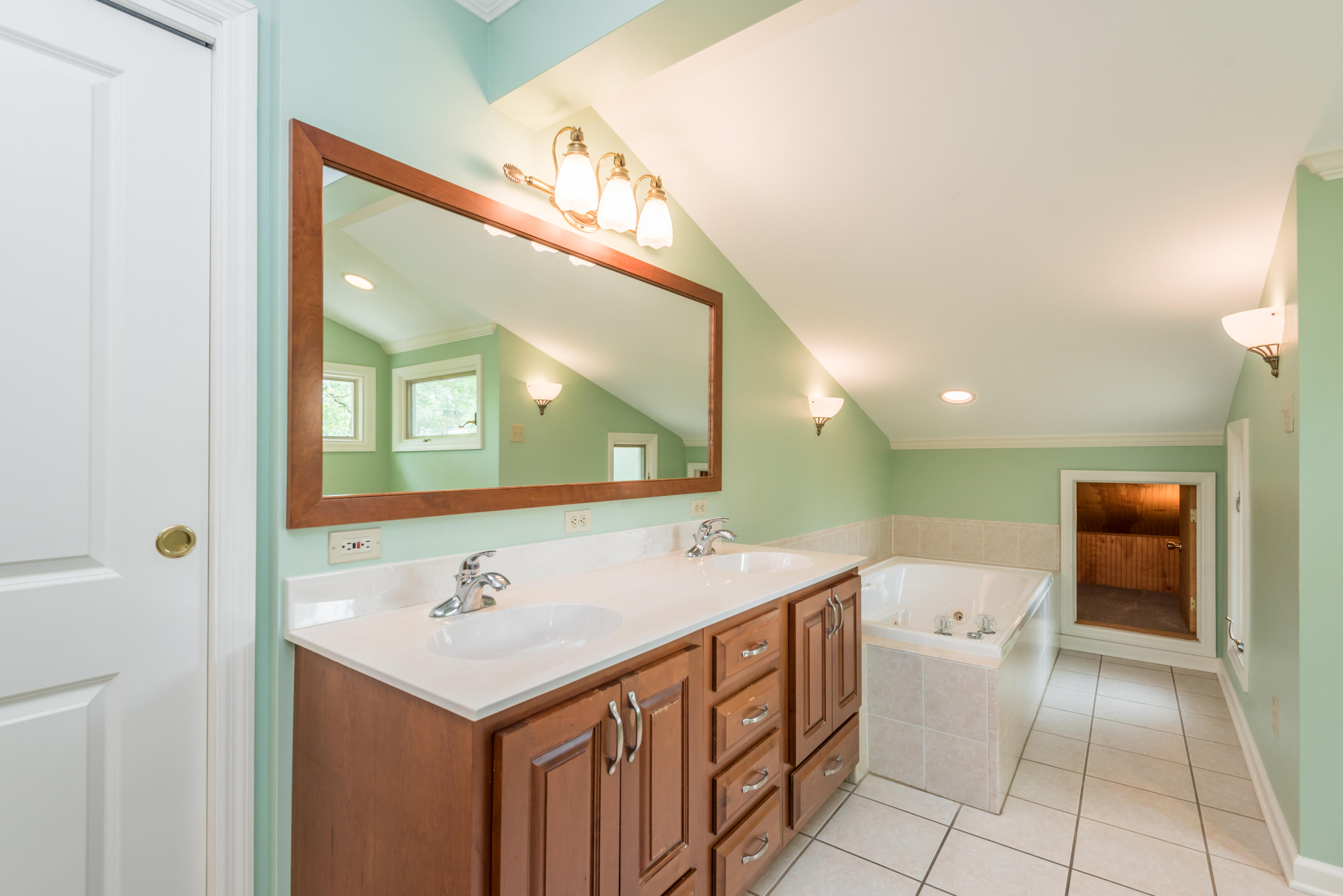 111 Balboa Circle Oak Ridge, TN 37830 - Photo 21 of 40 111BalboaCircle-37