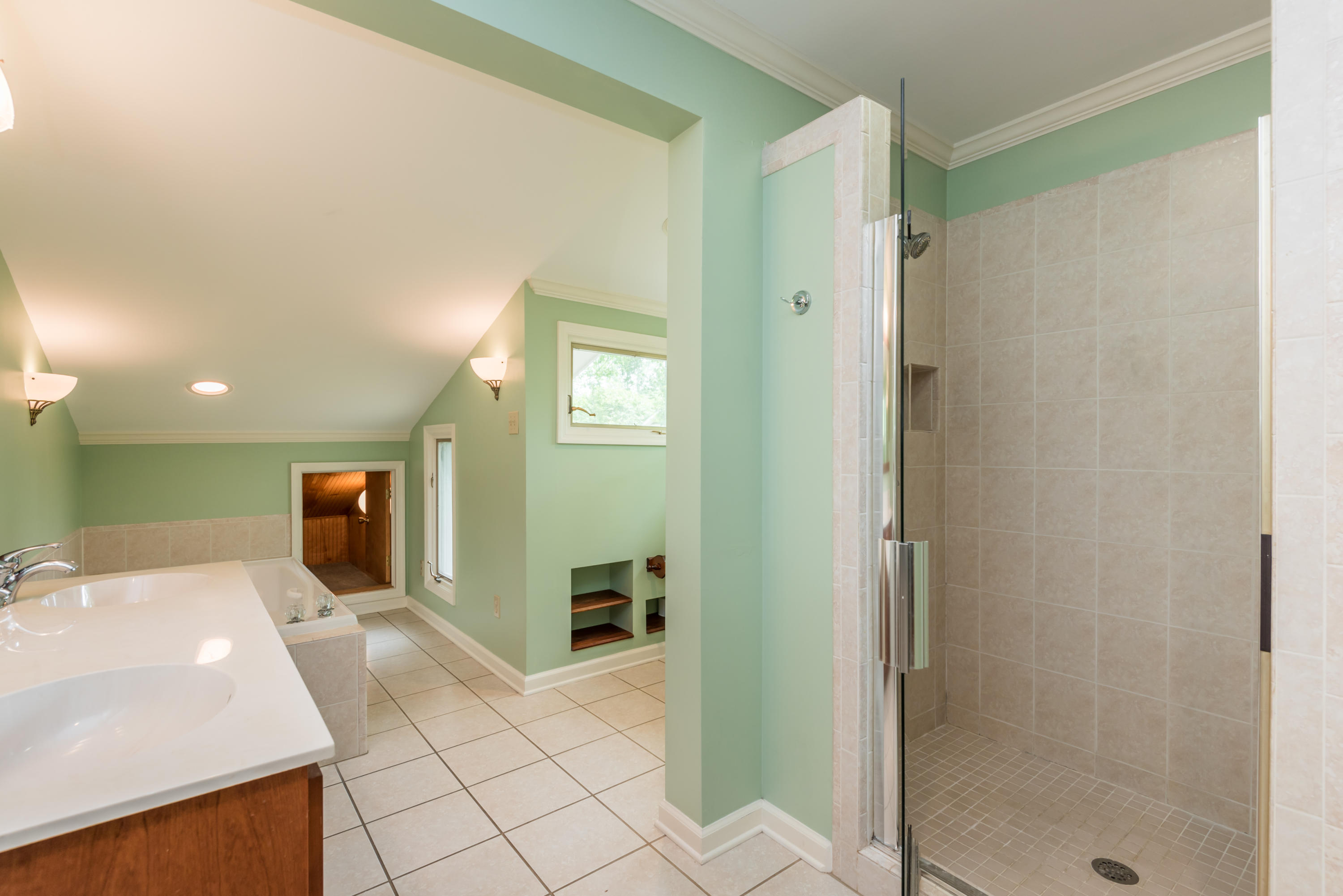111 Balboa Circle Oak Ridge, TN 37830 - Photo 23 of 40 111BalboaCircle-39