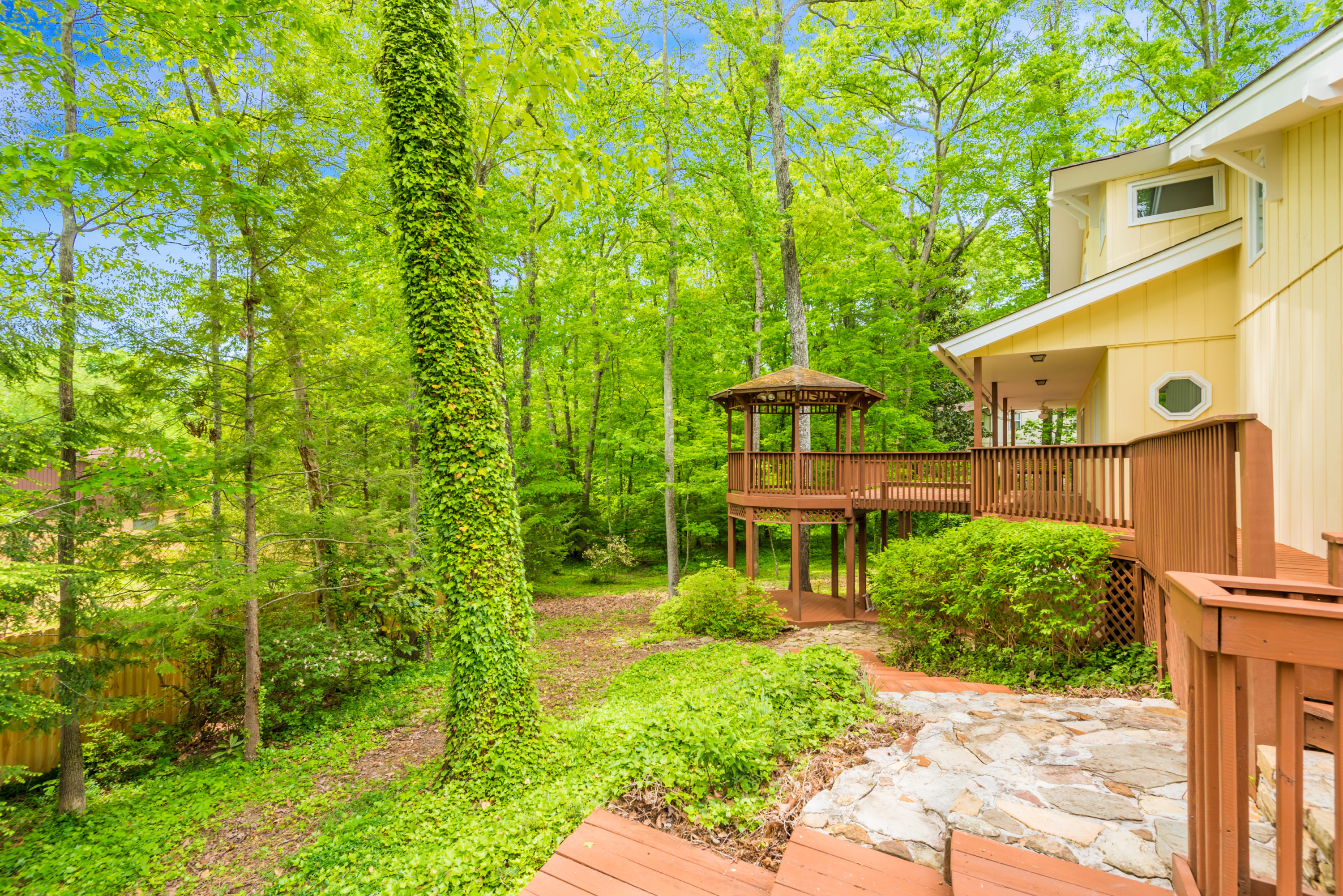 111 Balboa Circle Oak Ridge, TN 37830 - Photo 38 of 40 111BalboaCir2-10