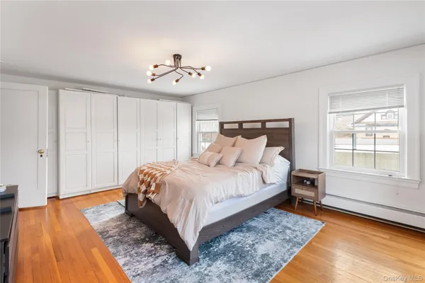 $2,950 | 38 Forest Avenue, Glen Cove, NY 11542