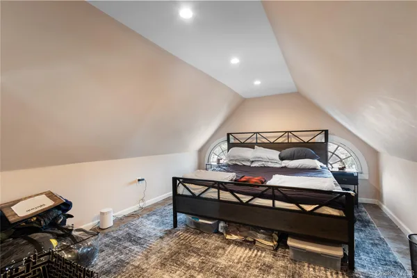 $2,950 | 38 Forest Avenue, Glen Cove, NY 11542