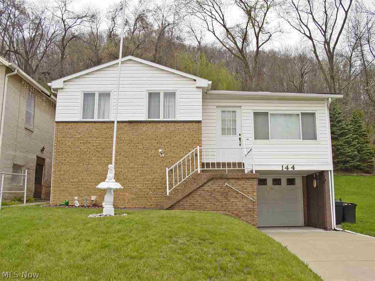 144 Beverly Avenue Weirton, WV 26062 - Photo 1 of 10
