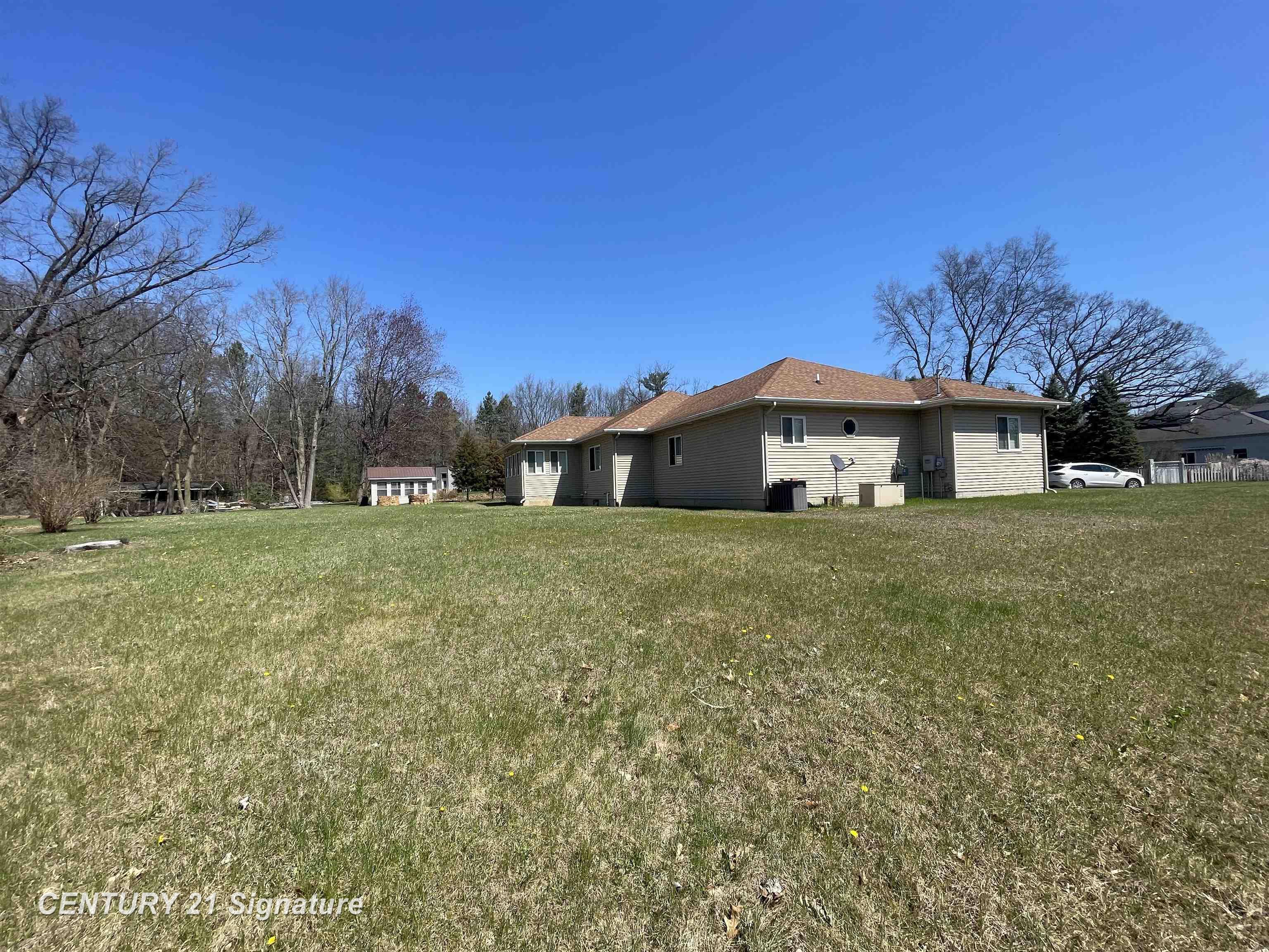 8585 North McKinley Road Flushing, MI 48433 - Photo 30 of 30 50167619-d172ff38-0c42-4a2d-bdd3-97c89c9cdf00.JPG