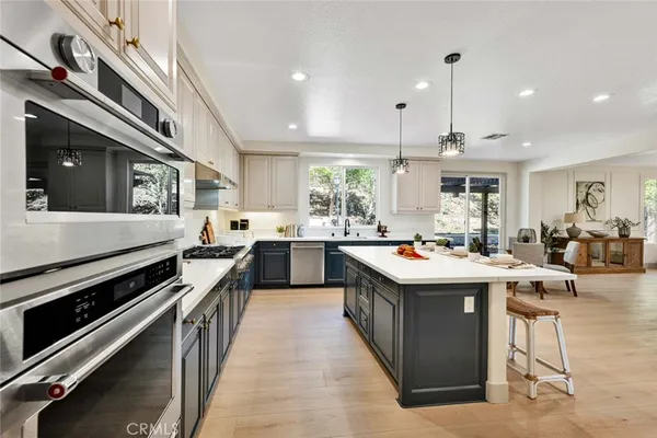 $1,996,000 | 2463 Eaton Court, Orange, CA 92867
