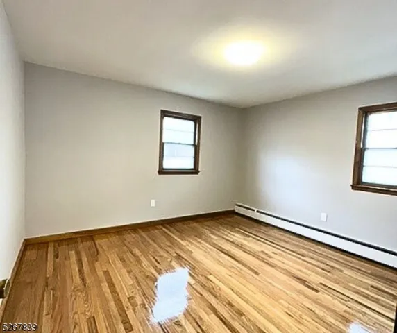 $2,600 | 400 Kennedy Drive, Linden, NJ 07036