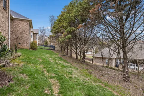$725,000 | 5216 Ravens Glen, Nashville, TN 37211