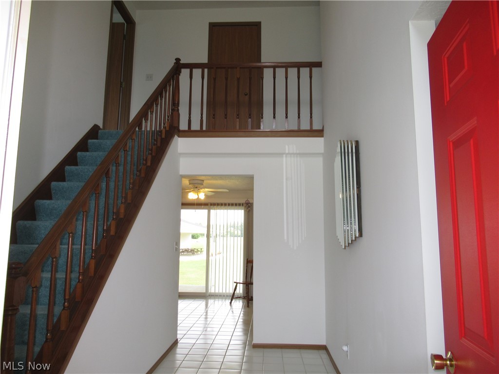 3501 Yost Road Litchfield, OH 44253 - Photo 21 of 35 Inviting entryway to the home w/2-story foyer!