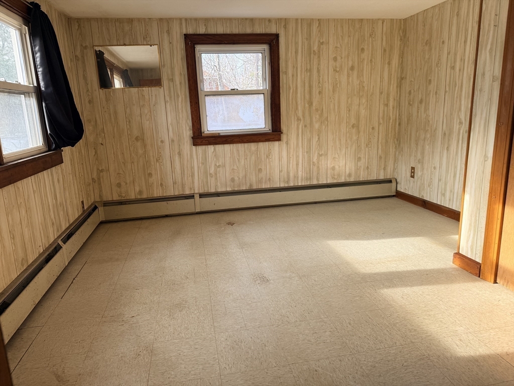 108 Southbridge Road Dudley, MA 01571 - Photo 13 of 27