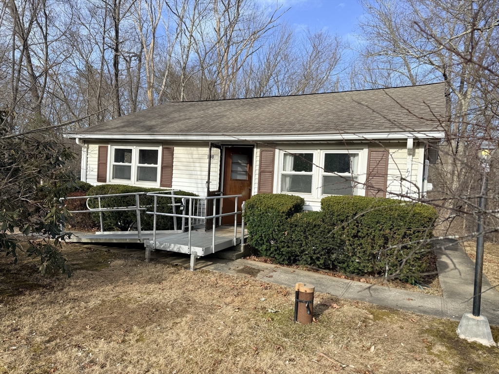 108 Southbridge Road Dudley, MA 01571 - Photo 2 of 27