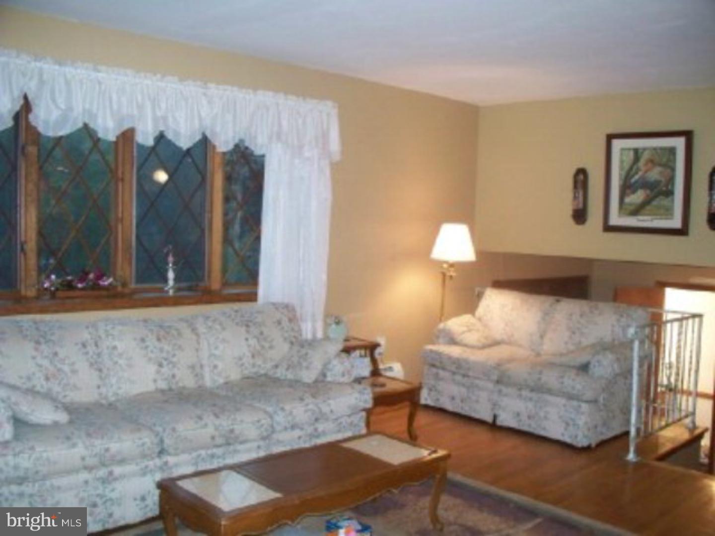 56 High Road Ashland, PA 17921 - Photo 3 of 25 Living Room