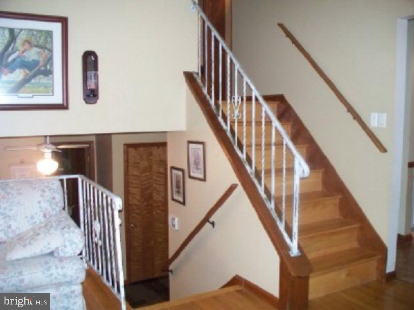 56 High Road Ashland, PA 17921 - Photo 5 of 25 View