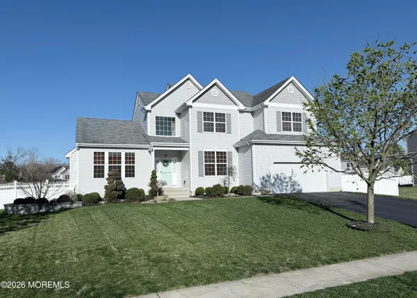 $895,000 | 17 Royal Grove Drive, Jackson, NJ 08527