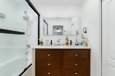 $429,999 | 21105 Northwest 14th Place, Unit 4, Miami Gardens, FL 33169