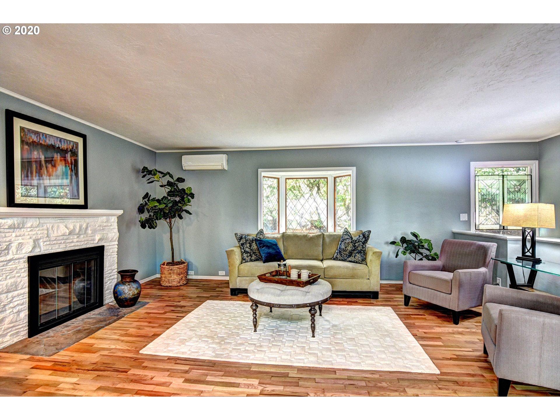 2572 Spring Boulevard Eugene, OR 97403 - Photo 2 of 23 Gallery Image 2