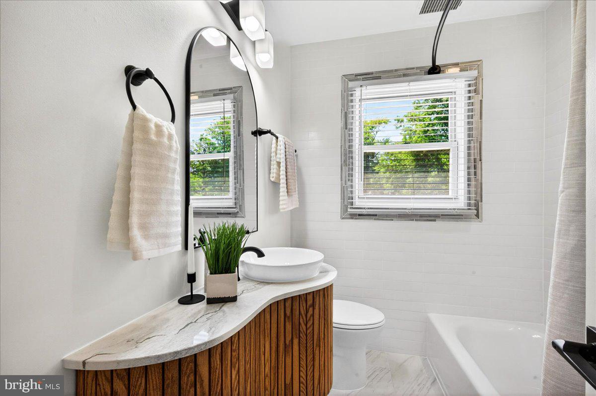 4448 West Braddock Road Alexandria, VA 22304 - Photo 31 of 59 Gallery Image 31
