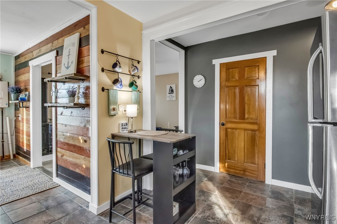 5739 Dover Road Hamburg, NY 14085 - Photo 8 of 34