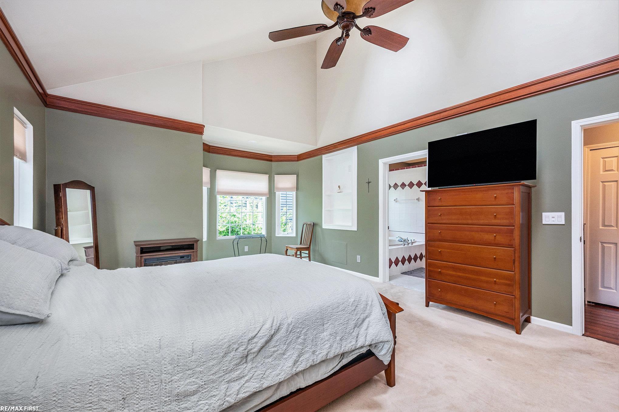 33473 Mulvey Road Fraser, MI 48026 - Photo 19 of 44 50177222-c0ccc21b-9248-4dcc-85c0-0ec25f9c0342.JPG