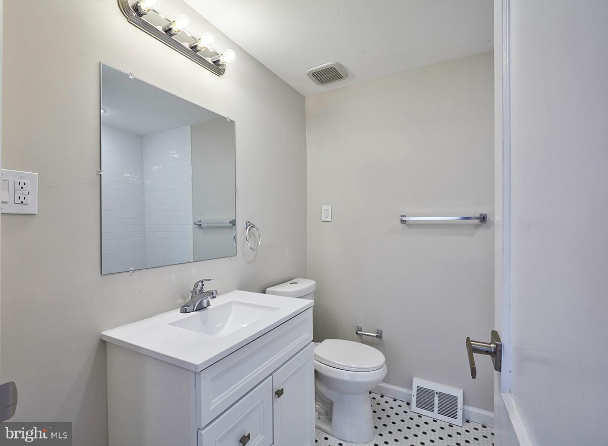 517 Ramsey Road Oreland, PA 19075 - Photo 8 of 33 Gallery Image 8