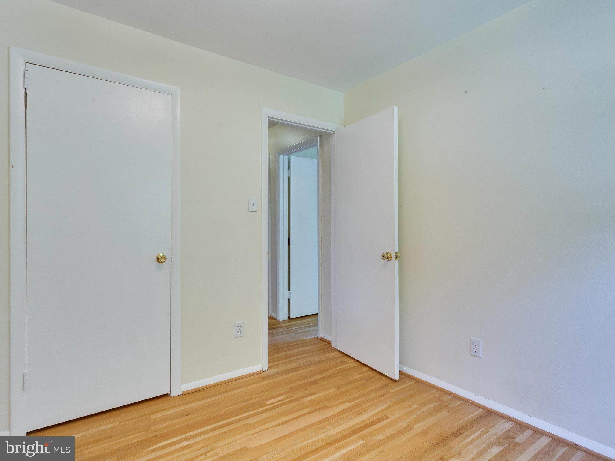 6904 Gillings Road Springfield, VA 22152 - Photo 17 of 29 Bedroom