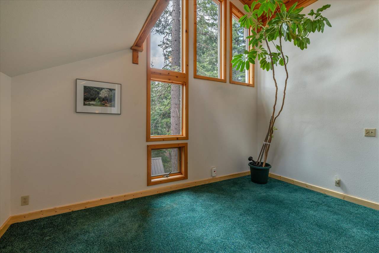 4455 North Ridge Road Carnelian Bay, CA 96140 - Photo 12 of 21 Gallery Image 12
