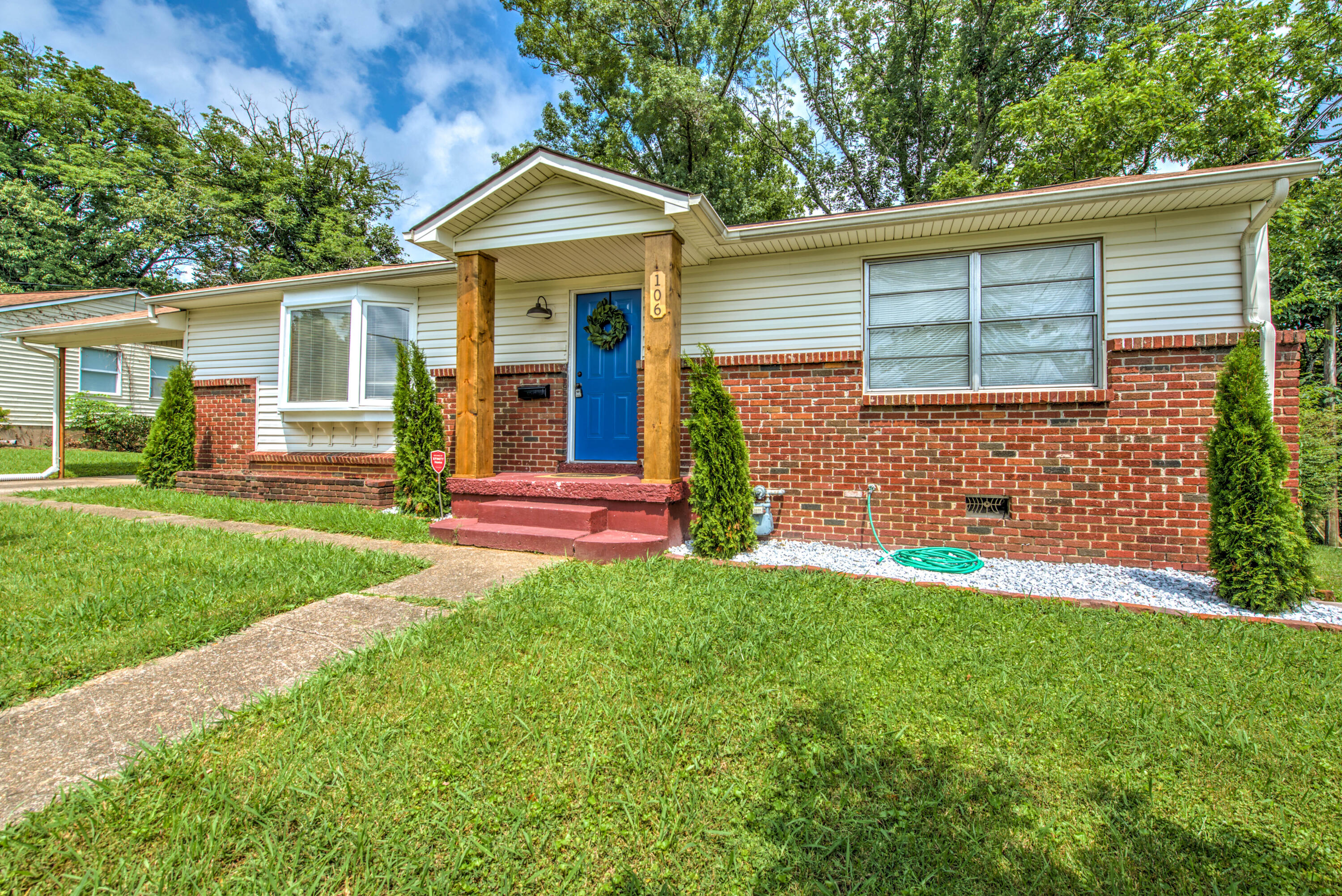 106 West Arrowwood Road Oak Ridge, TN 37830 - Photo 2 of 25 DSC_6423_4_5_6_7-Edit