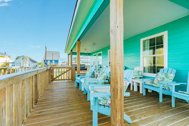 $399,000 | 13214 Jolly Roger Drive, Freeport, TX 77541